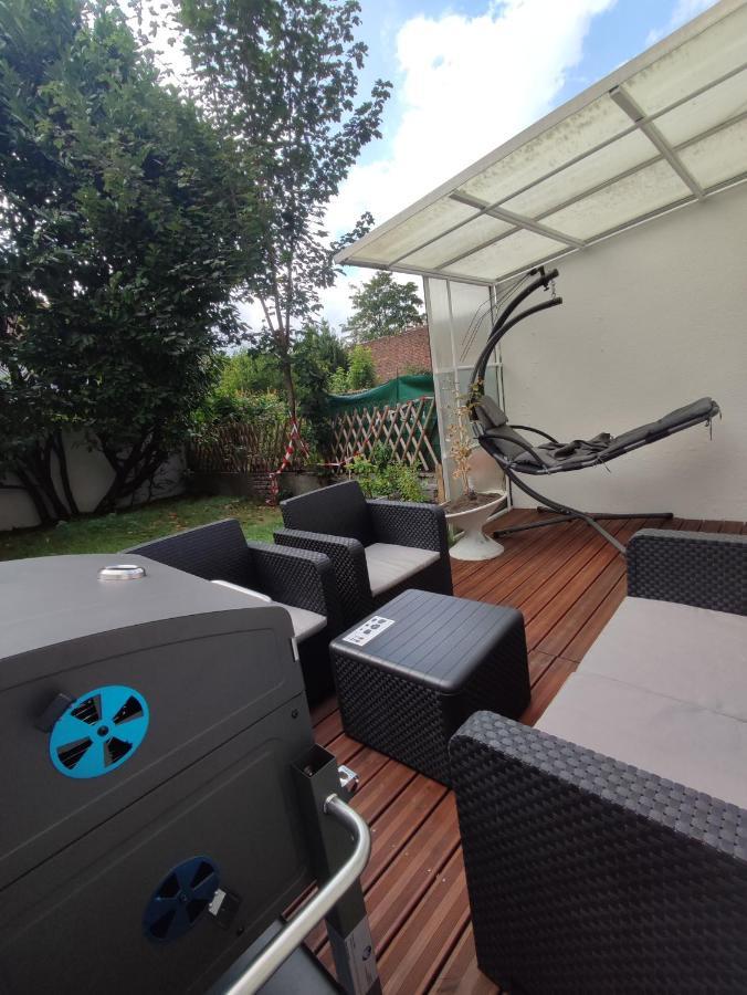 Chambre Prive Dans Une Maison Avec Terrasse Et Jardin Salles De Bain Partagees Apartment Lille Luaran gambar