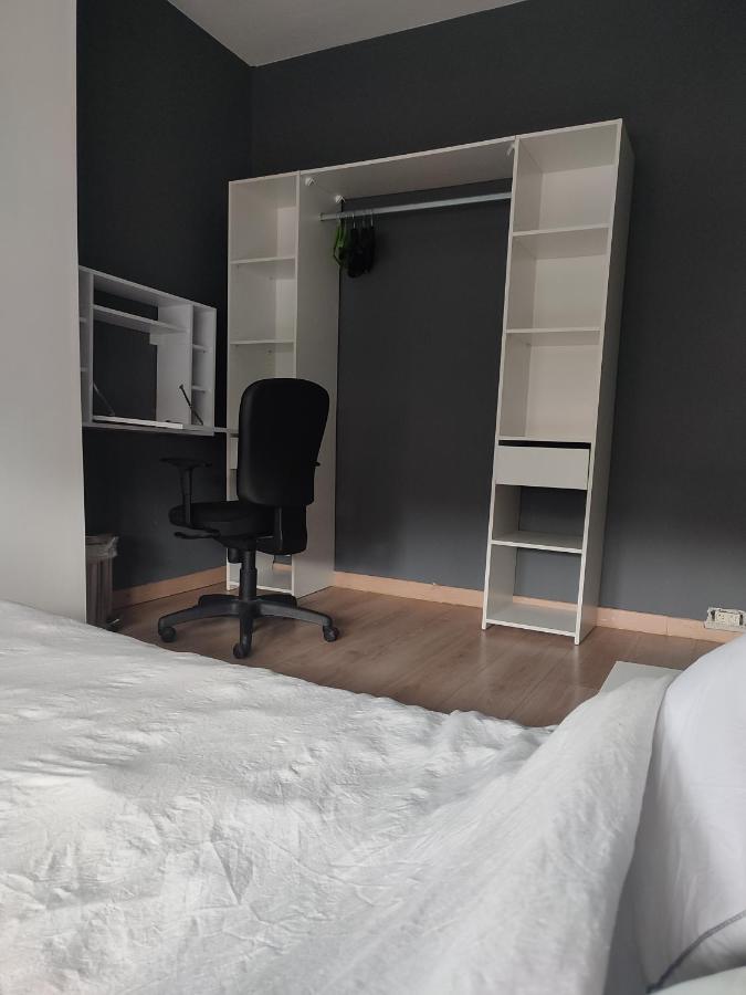 Chambre Prive Dans Une Maison Avec Terrasse Et Jardin Salles De Bain Partagees Apartment Lille Luaran gambar